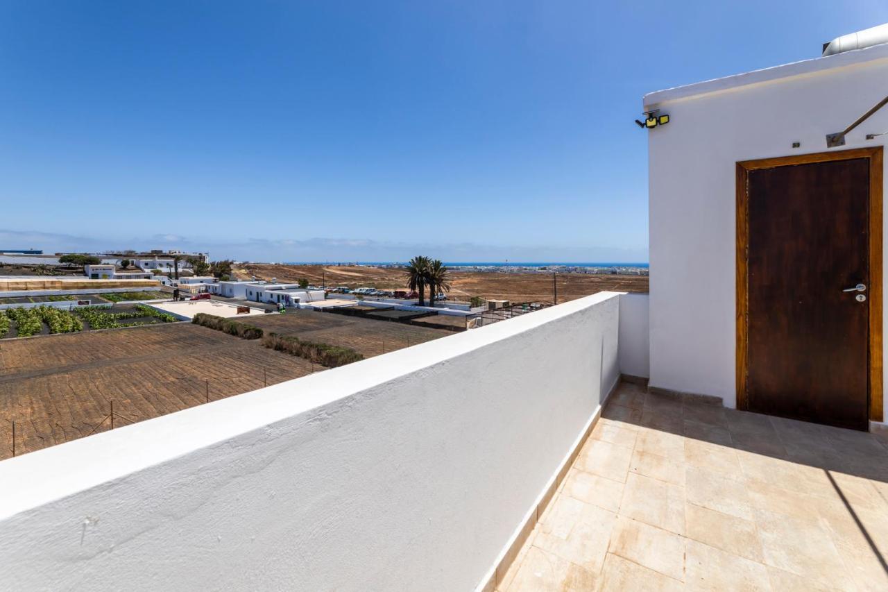 E Ensuite Vacation Apartment Lanzarote アレシフェ エクステリア 写真