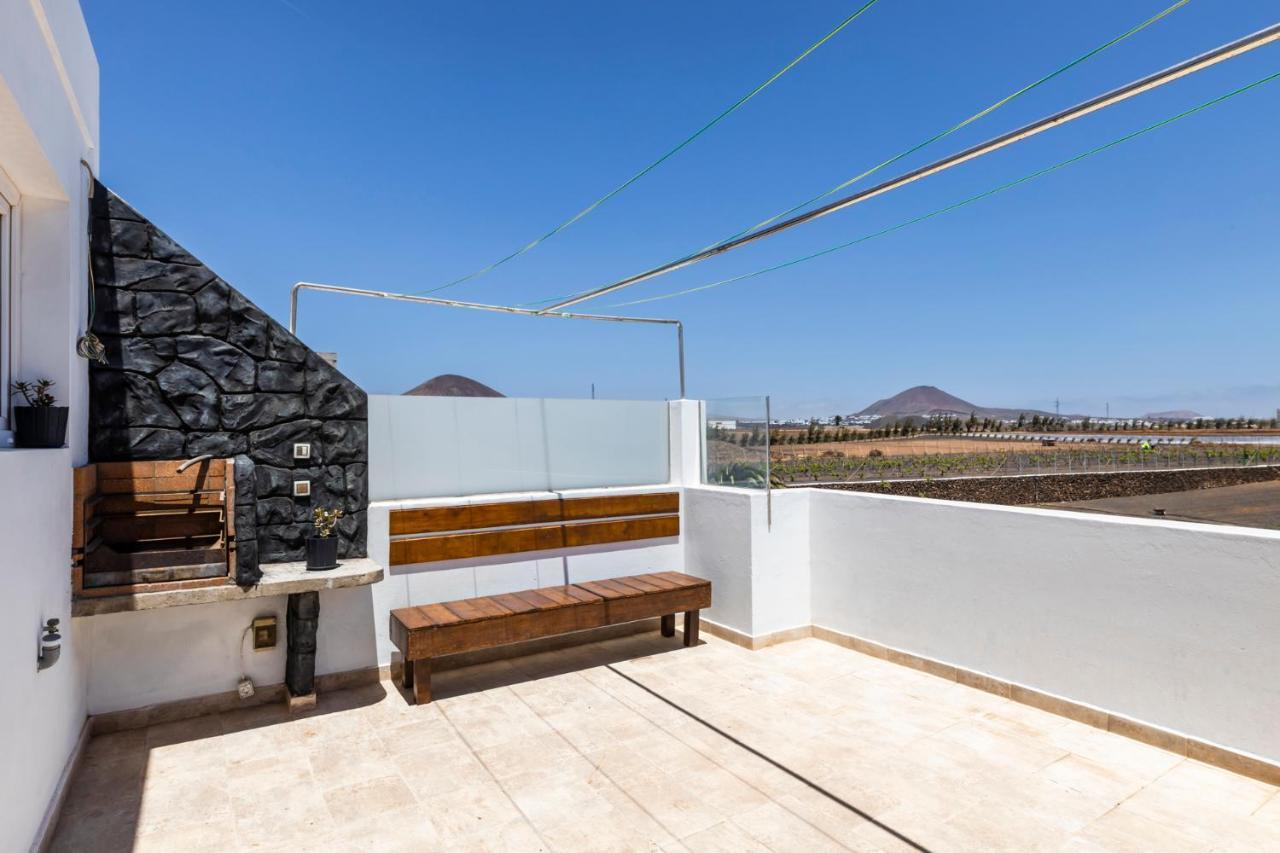 E Ensuite Vacation Apartment Lanzarote アレシフェ エクステリア 写真